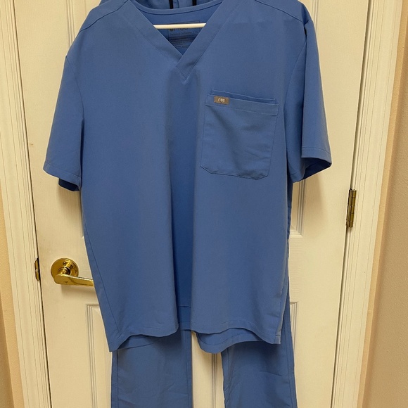 Figs men scrub Set leon top/Cairo pants ceil blue size xl - Picture 1 of 11